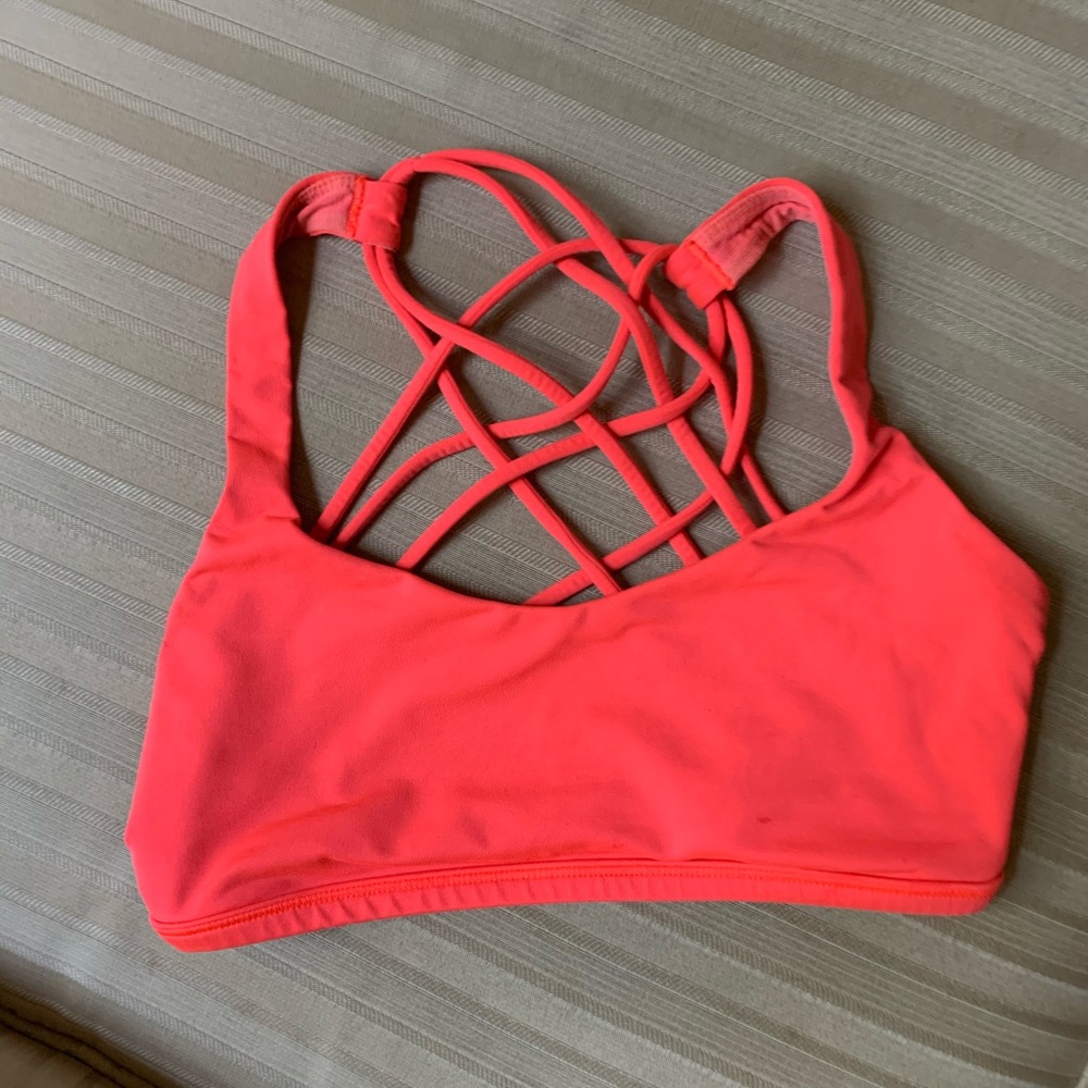 Free To be Wild Lululemon sports bra